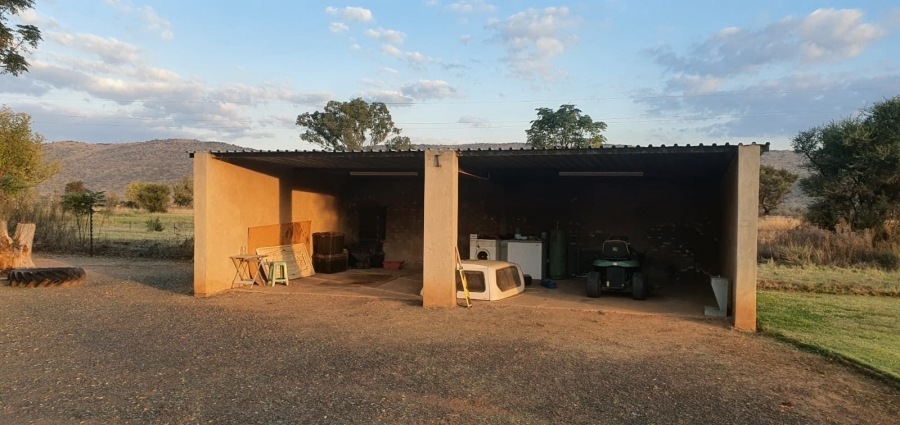 4 Bedroom Property for Sale in Rietfontein AH North West